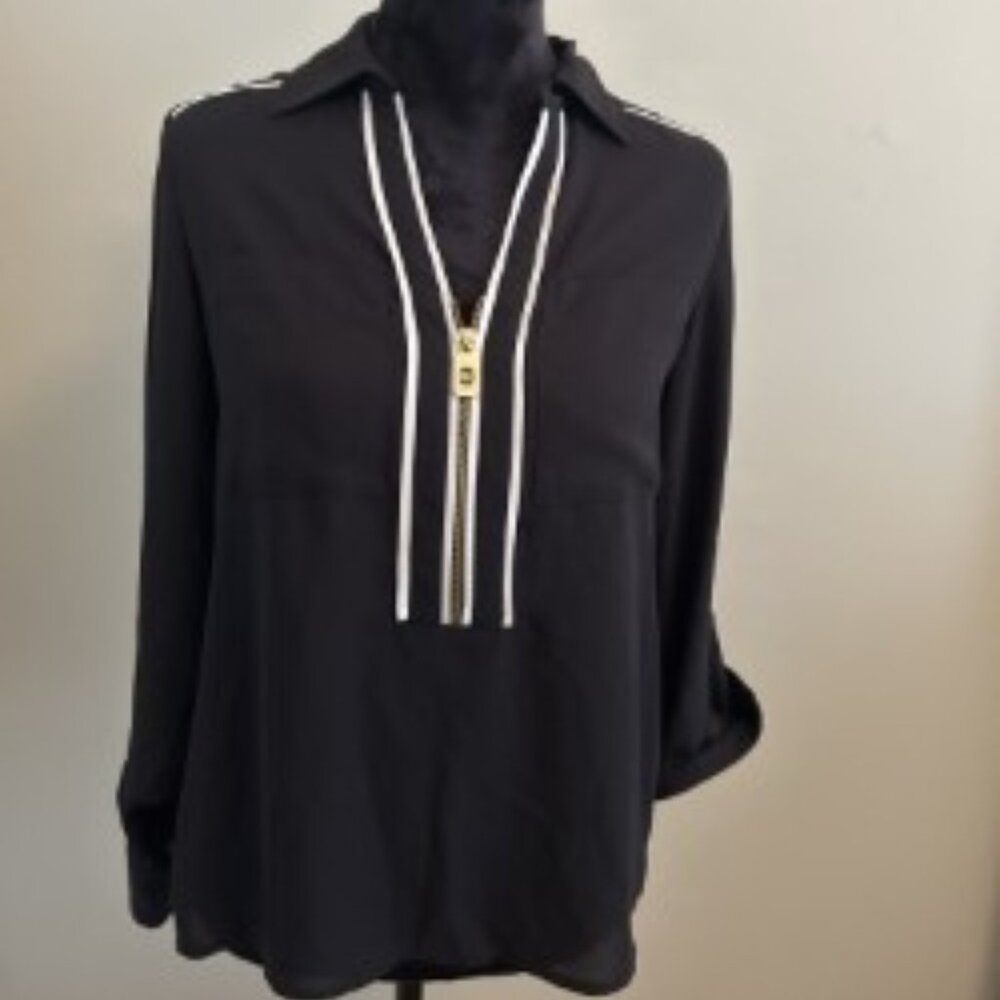 MICHAEL Michael Kors- SMALL- Black/White Blouse with Gold Hardware
